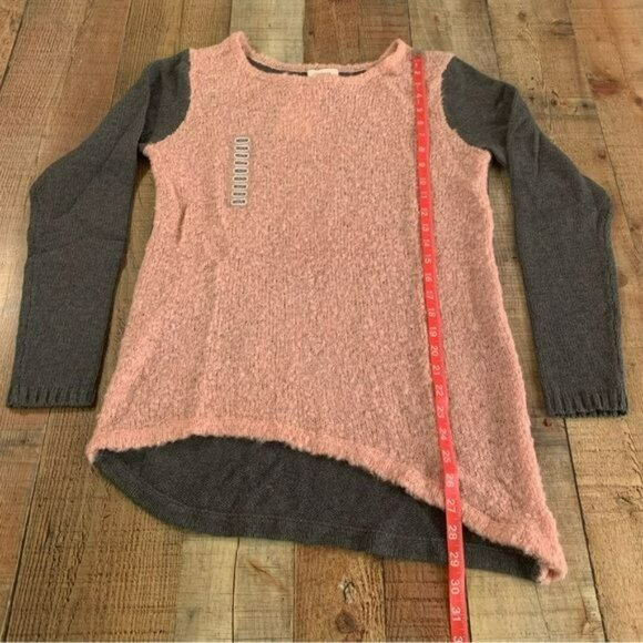Sundance womens pink and gray asymmetrical long sleeve crew neck sweater -M - Picture 3 of 7